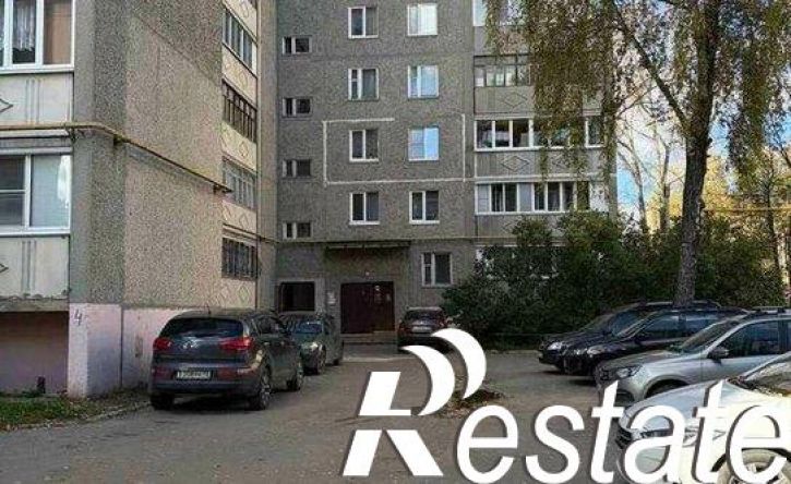 3-комн квартира улица Суворова, 4,  д. 4