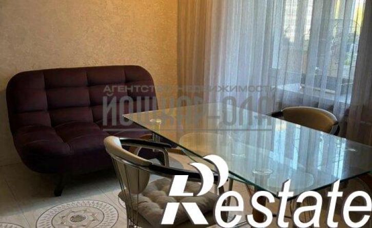 3-комн квартира улица Петрова, 15А,  д. 15А