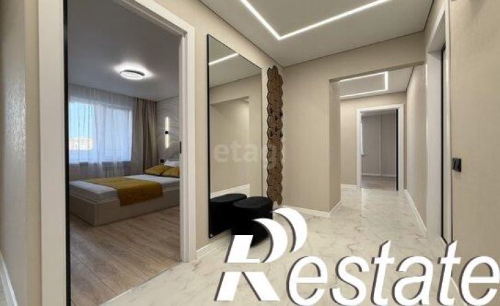 3-комн квартира улица Эшкинина, 22,  д. 22