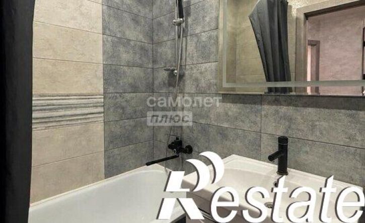 1-комн квартира улица Петрова, 32,  д. 32