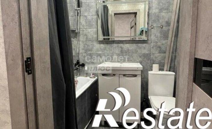 1-комн квартира улица Петрова, 32,  д. 32