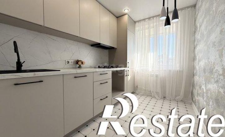 3-комн квартира улица Петрова, 18А,  д. 18А